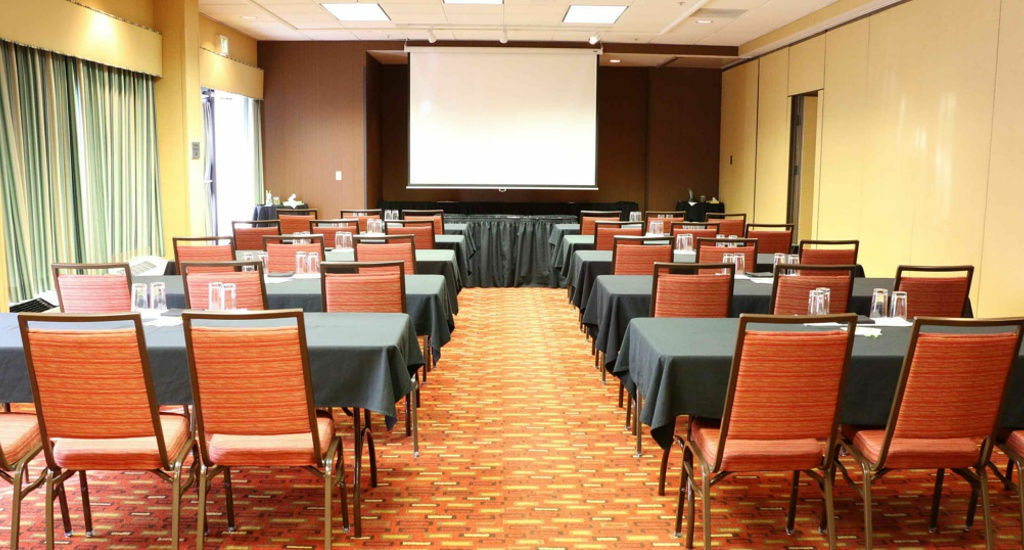 Hotel Courtyard By Marriott Portland Airport Exterior foto